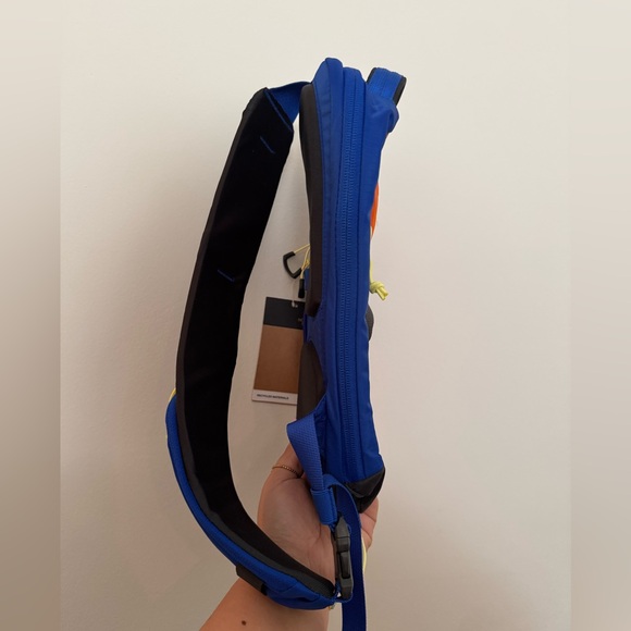 The North Face Men's Blue and Orange Backpack - Picture 5 of 8